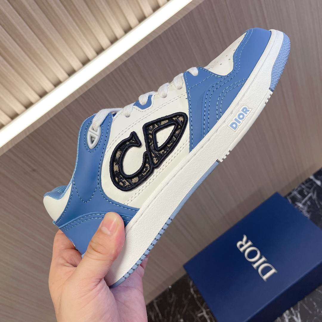 UA DIOR B57 Low-Top Sneaker Light Blue and White