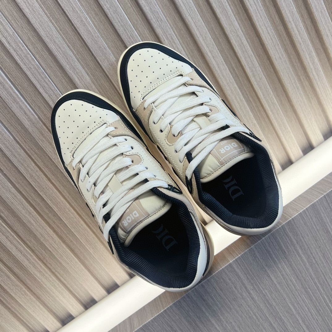 UA DIOR B57 Low-Top Sneaker