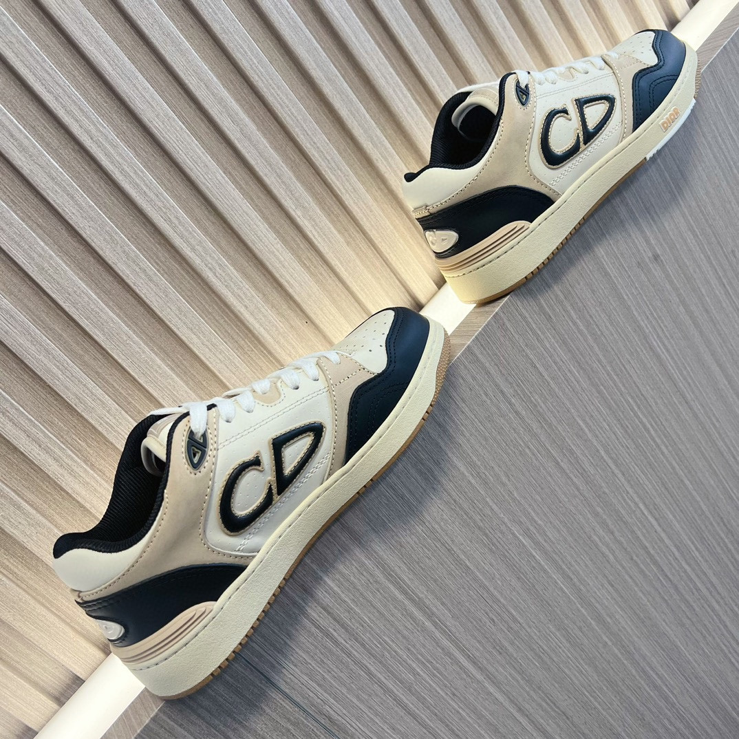 UA DIOR B57 Low-Top Sneaker