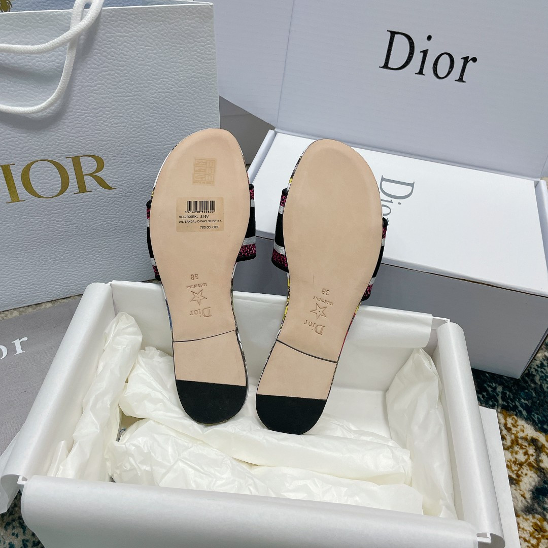 UA DIOR Dway Slide