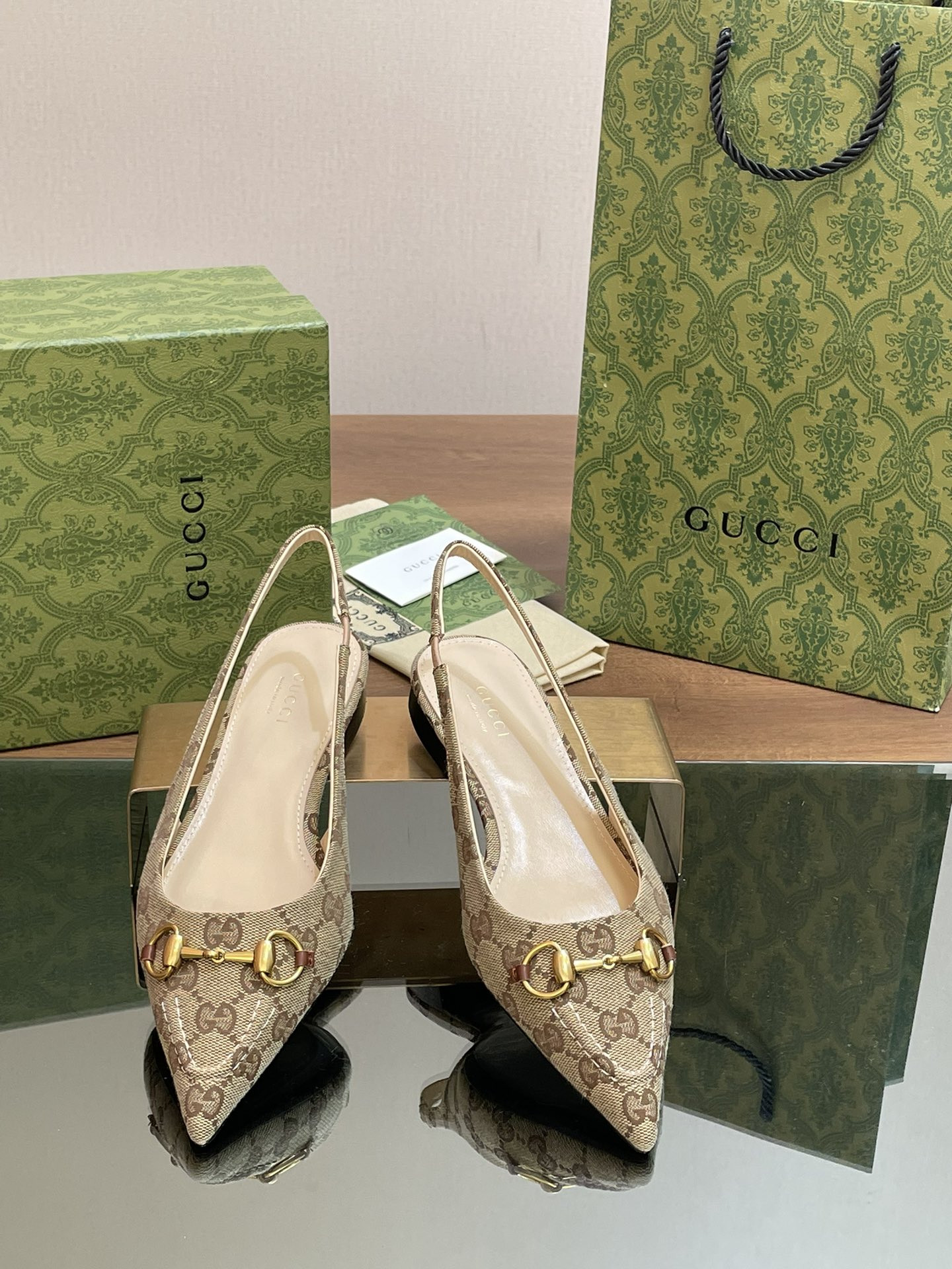 UA GUCCI WOMEN