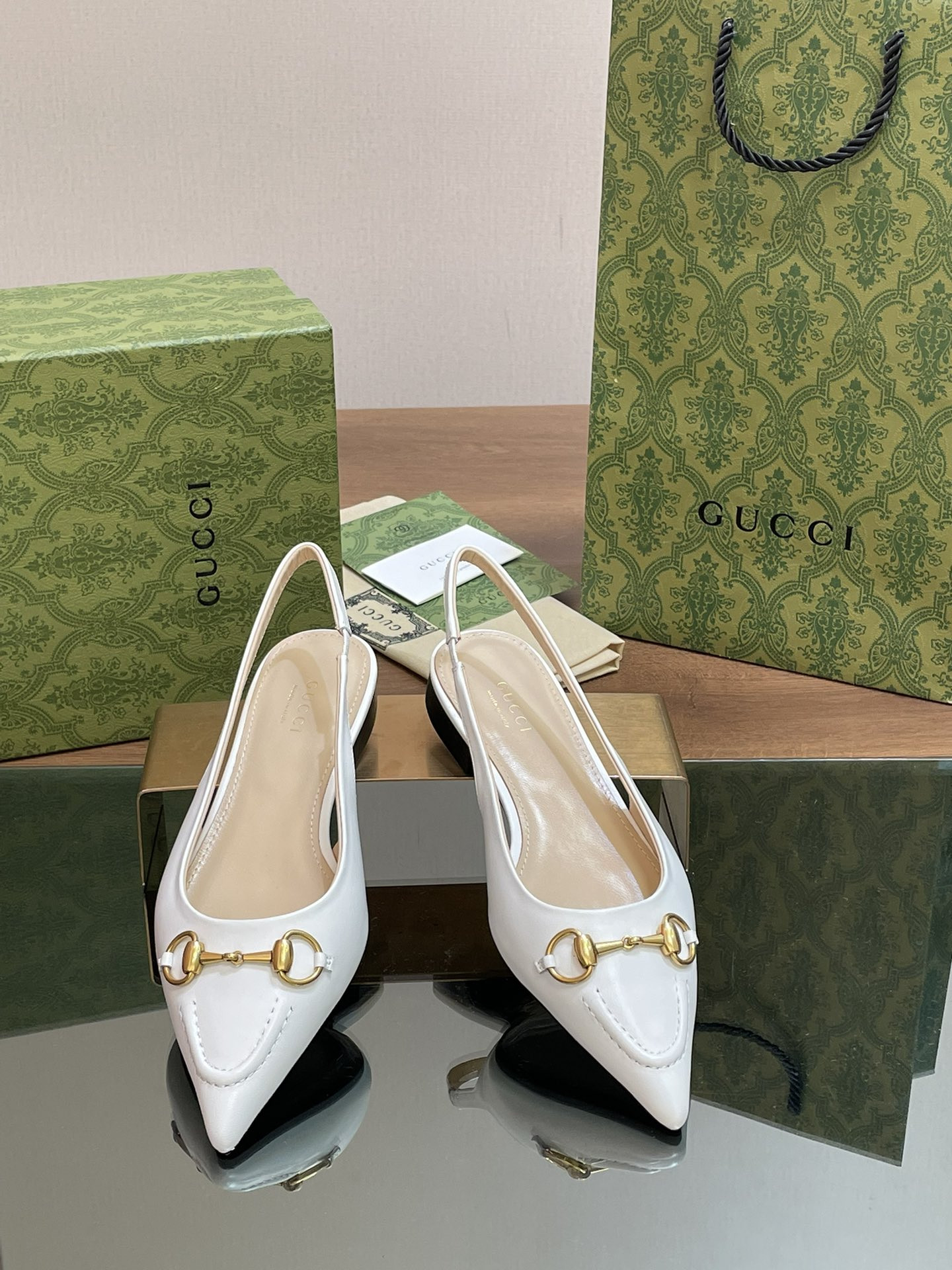 UA GUCCI WOMEN