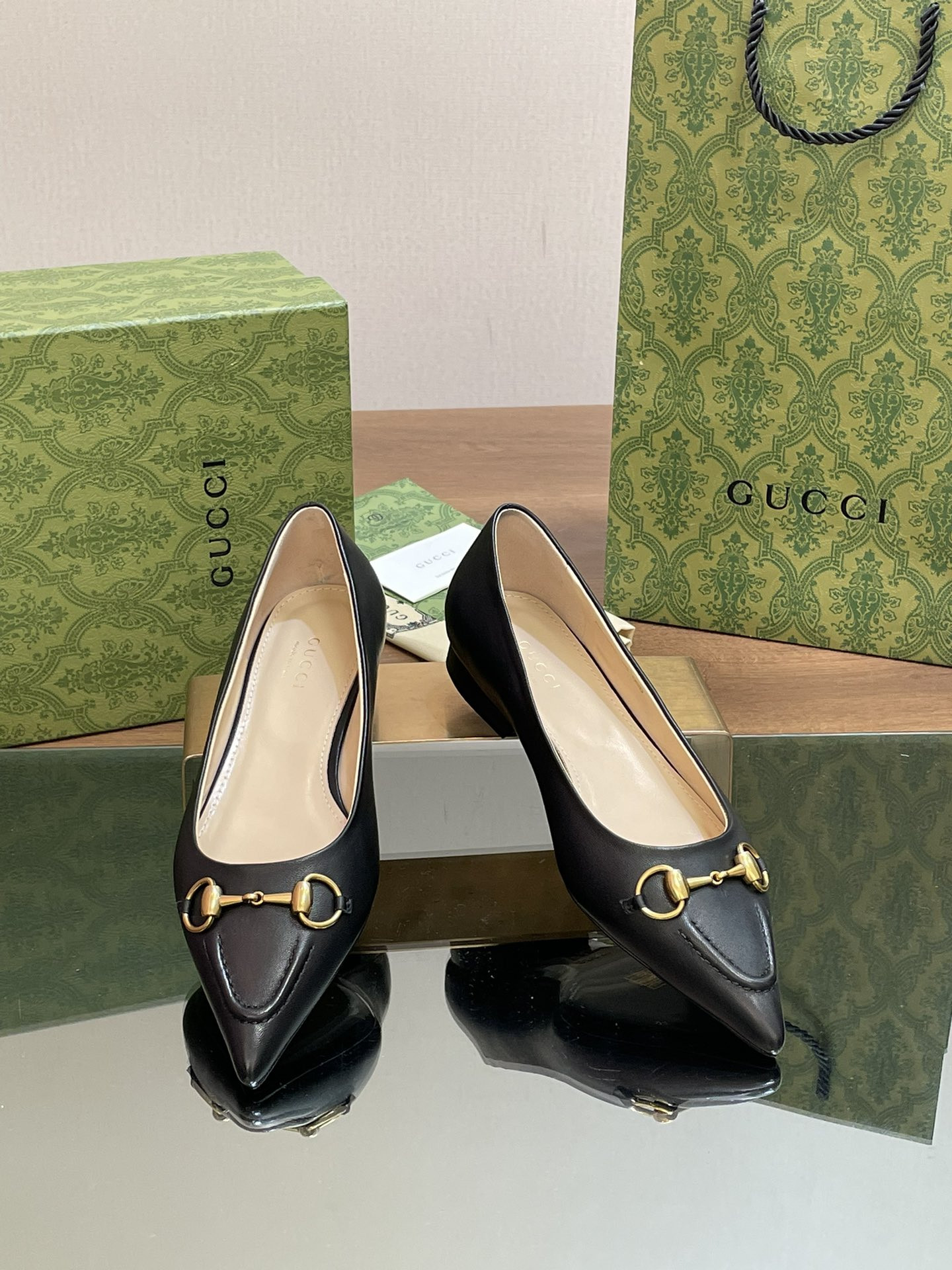 UA GUCCI WOMEN