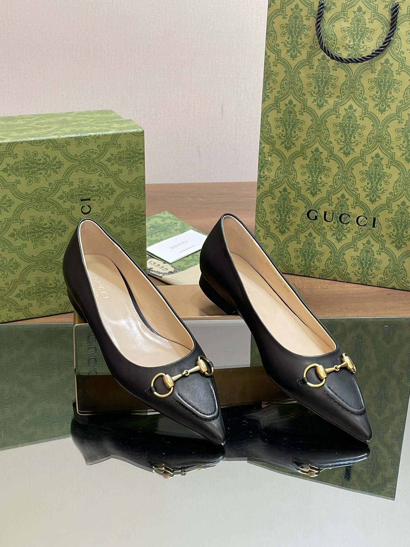 UA GUCCI WOMEN