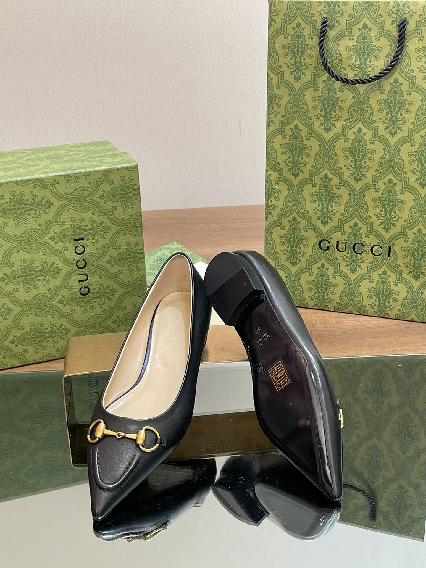 UA GUCCI WOMEN