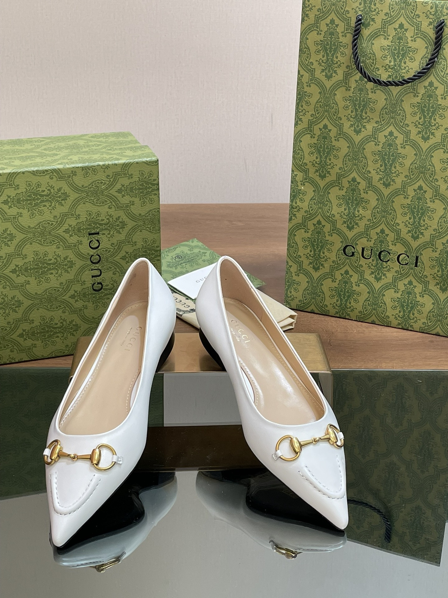 UA GUCCI WOMEN