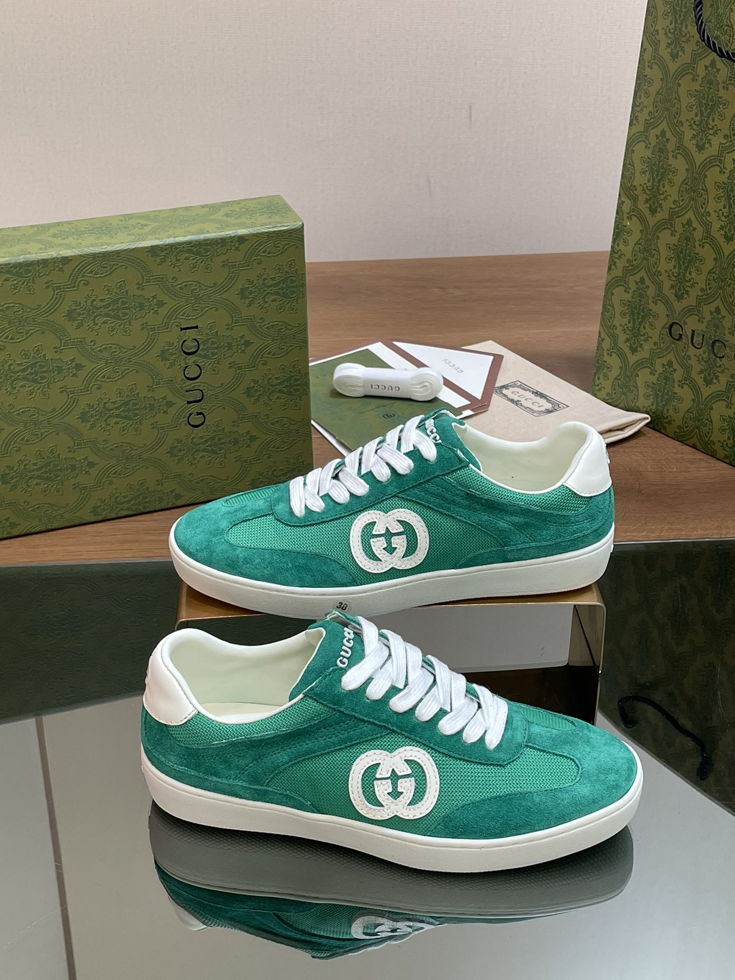 UA GUCCI INTERLOCKING G SNEAKER Green
