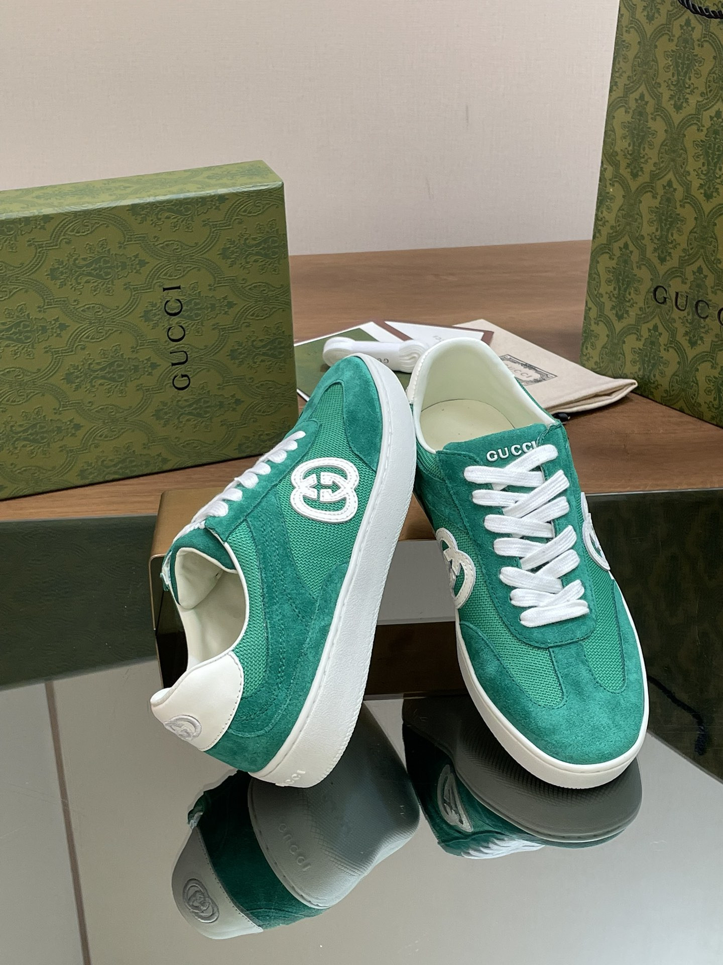 UA GUCCI INTERLOCKING G SNEAKER Green
