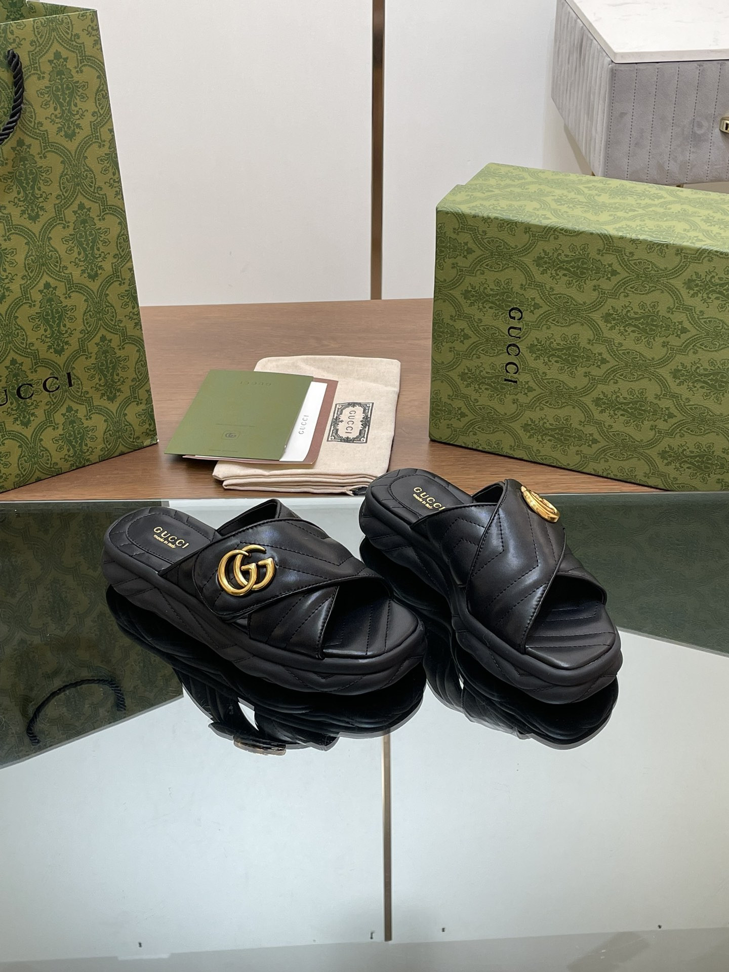 UA GUCCI WOMEN