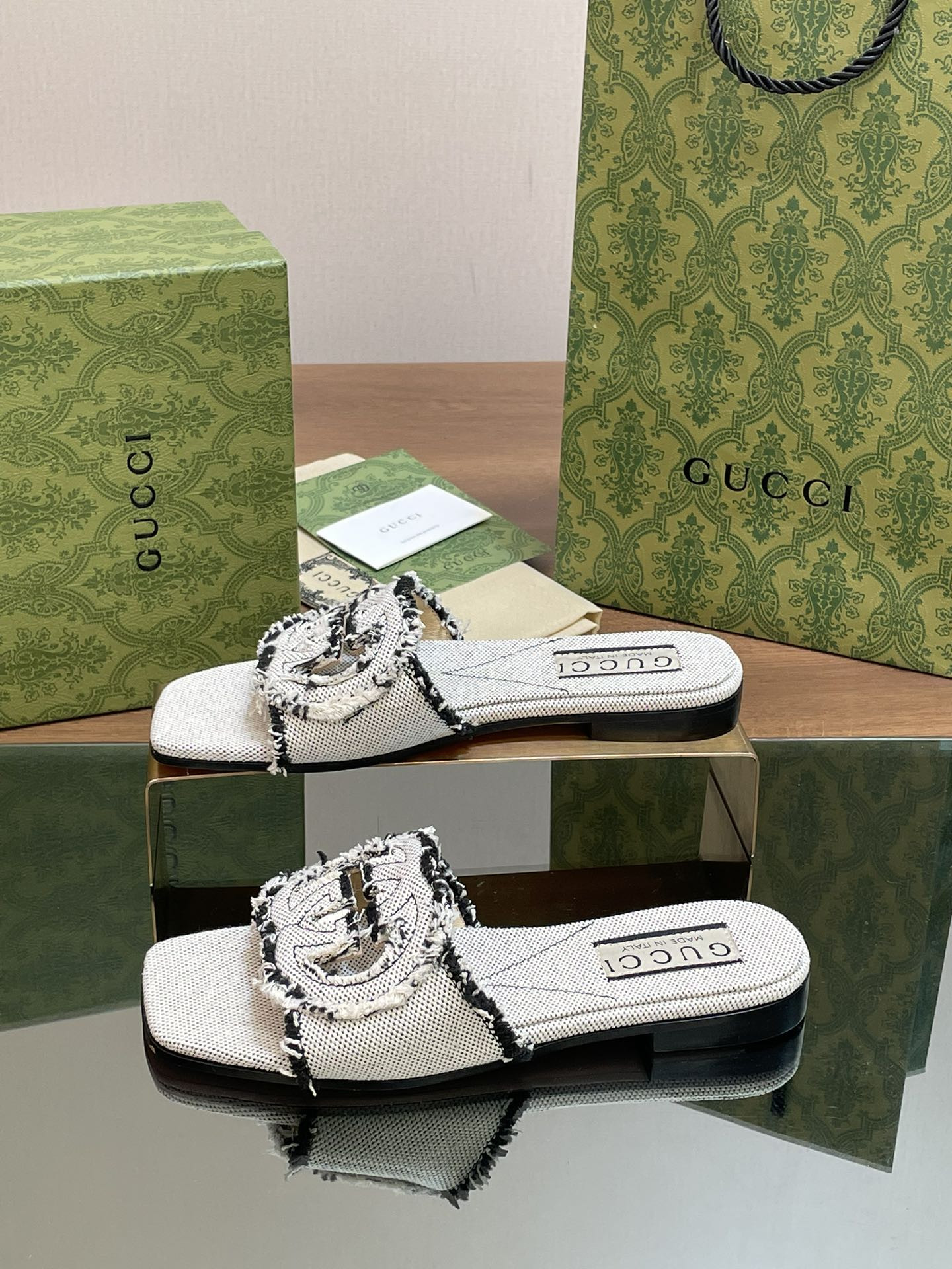 UA GUCCI WOMEN