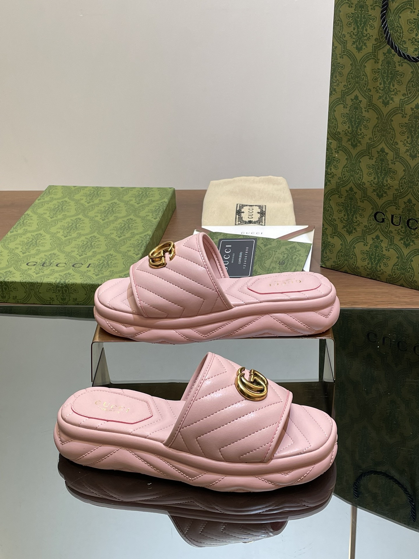 UA GUCCI WOMEN
