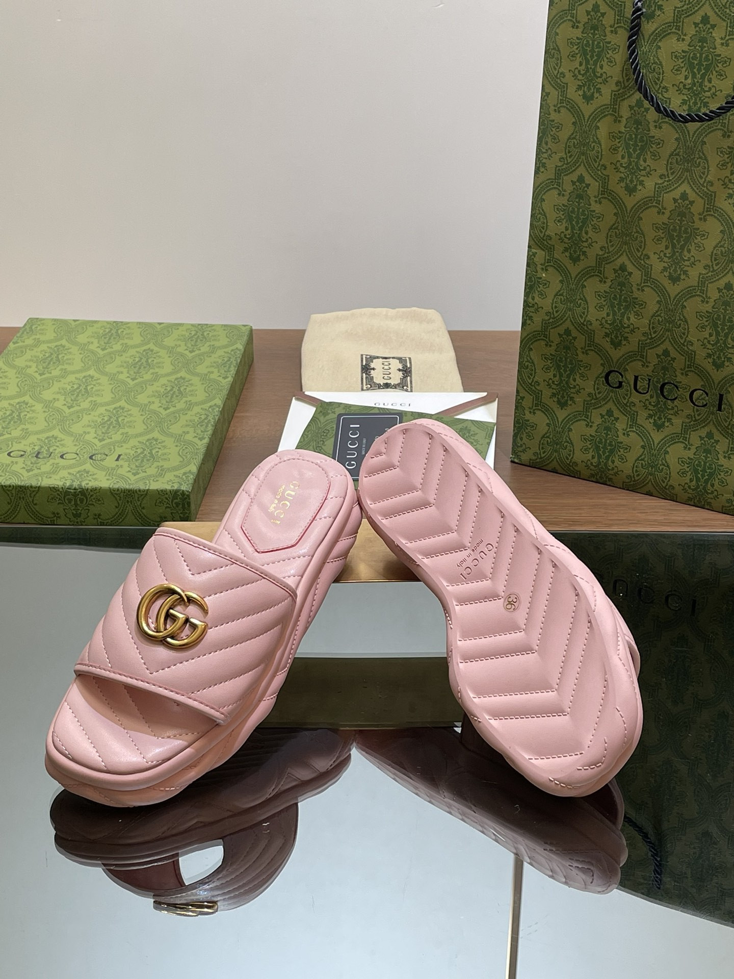 UA GUCCI WOMEN