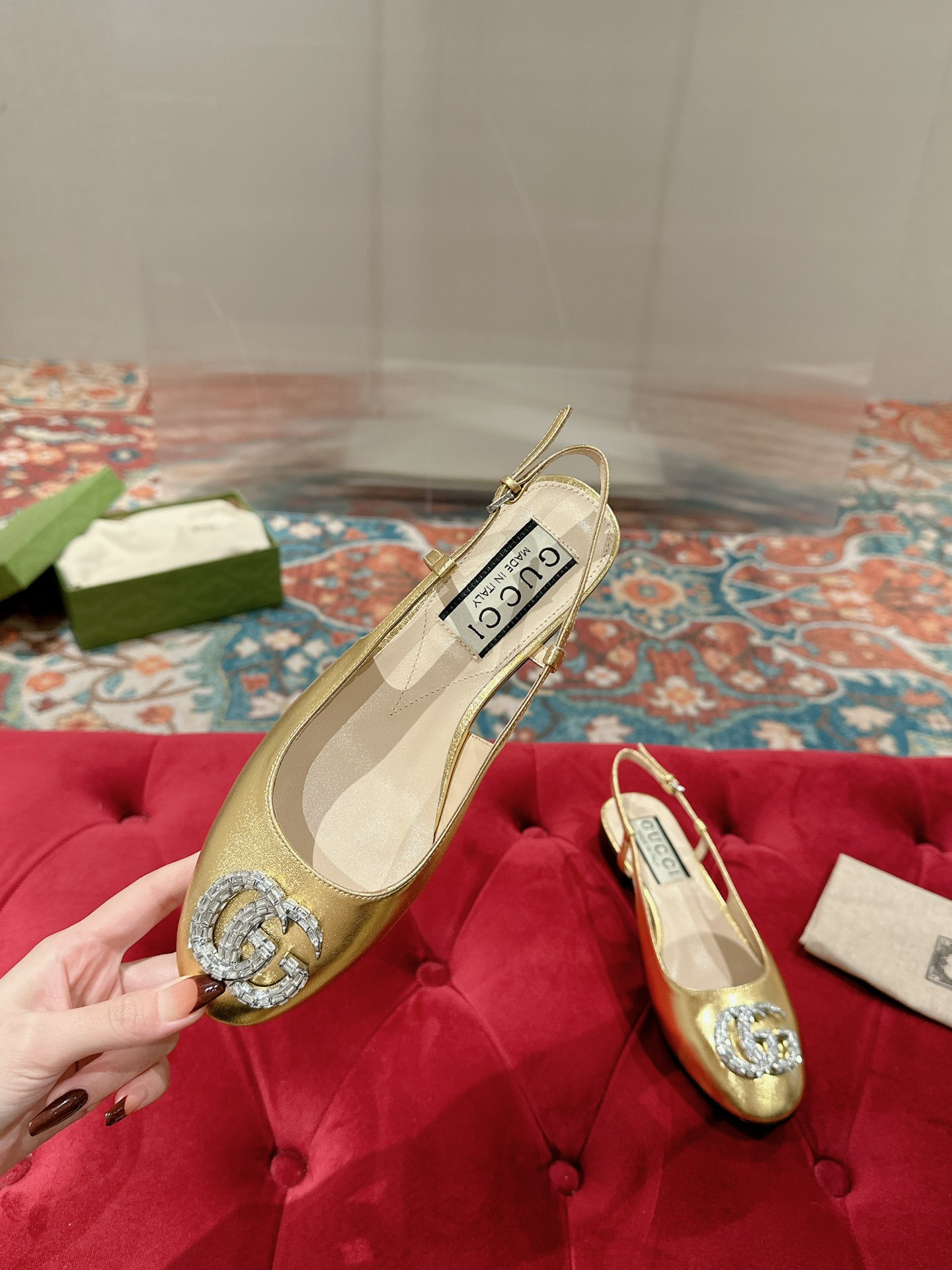 UA GUCCI BALLERINA WITH DOUBLE G