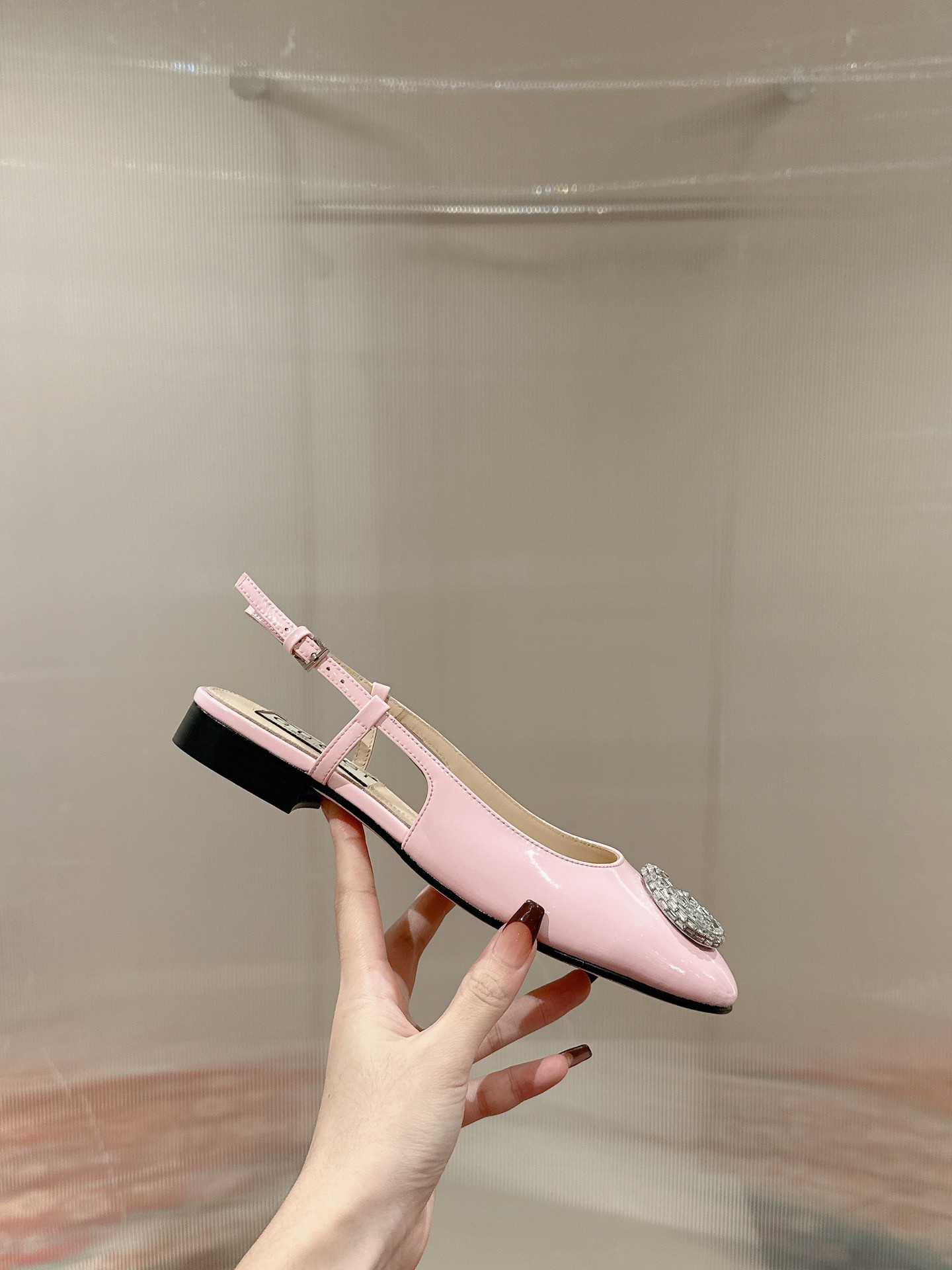 UA GUCCI BALLERINA WITH DOUBLE G