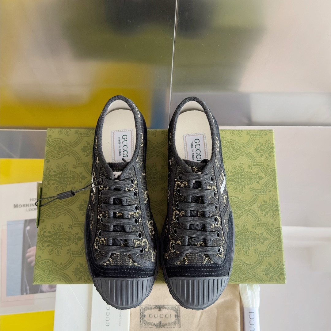 UA GUCCI GG SNEAKER