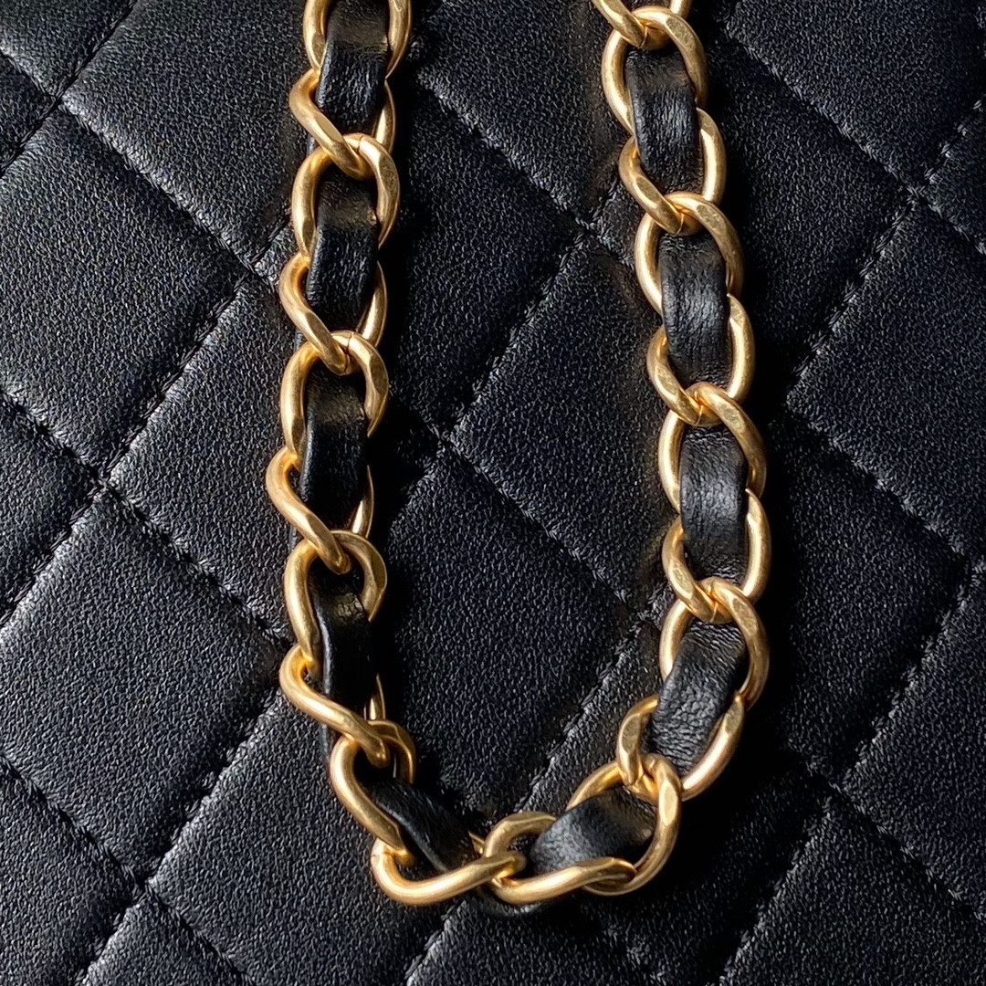 Chanel vintage style 23×16cm