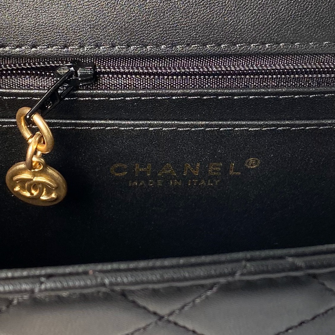 Chanel vintage style 23×16cm