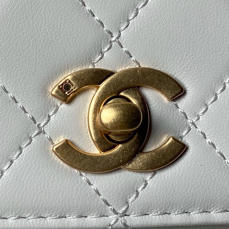 Chanel vintage style 23×16cm