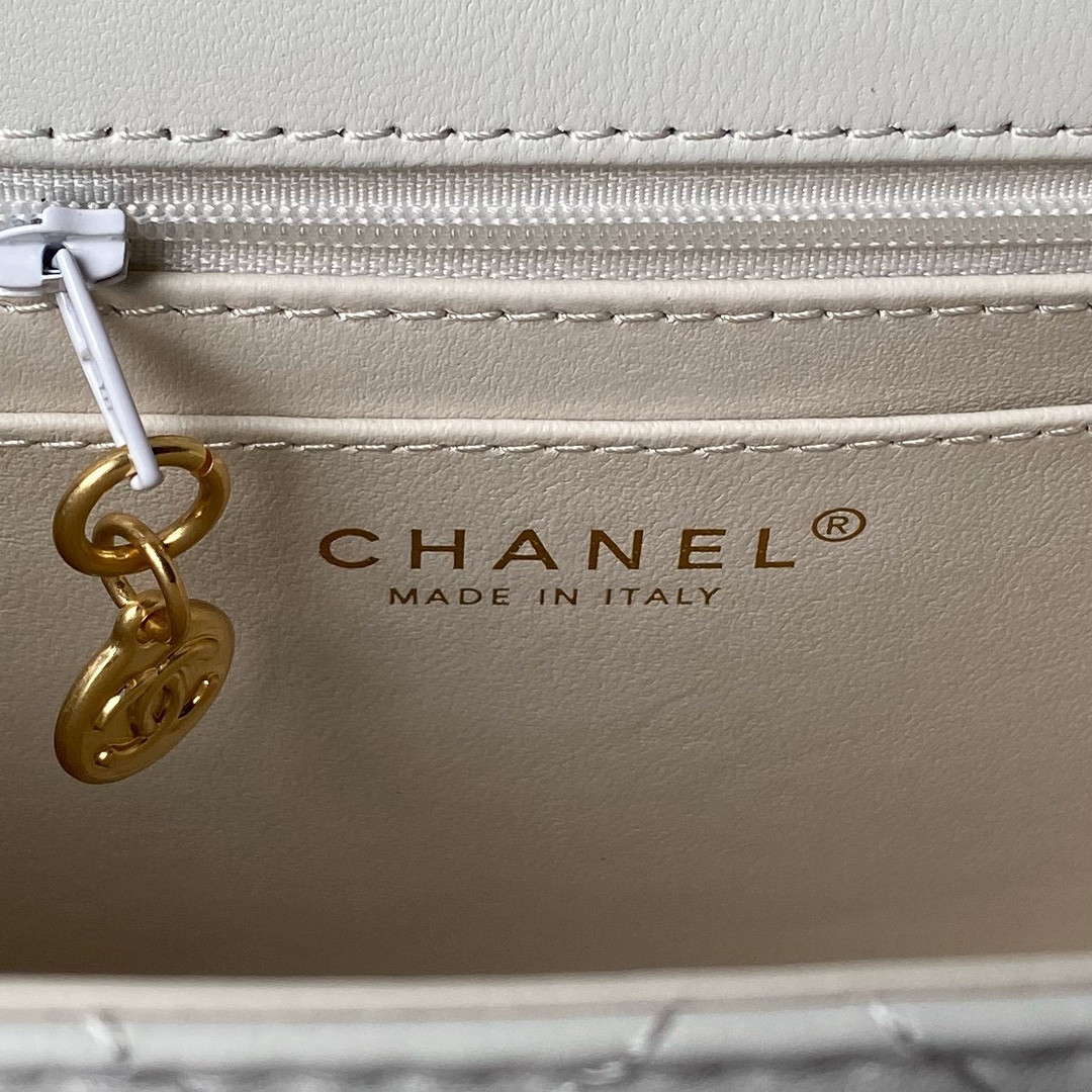 Chanel vintage style 23×16cm