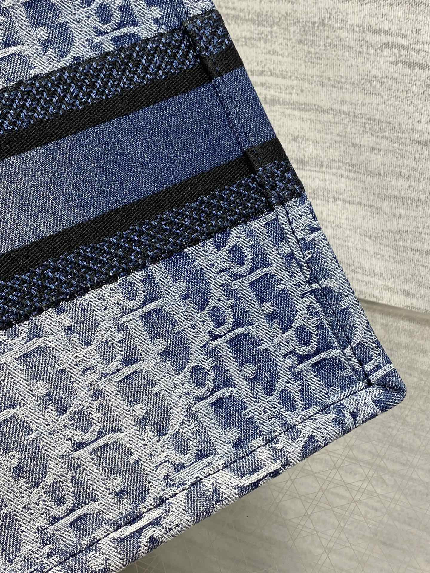 Large Dior Book Tote Blue Denim Dior Oblique Jacquard 26x8x22cm