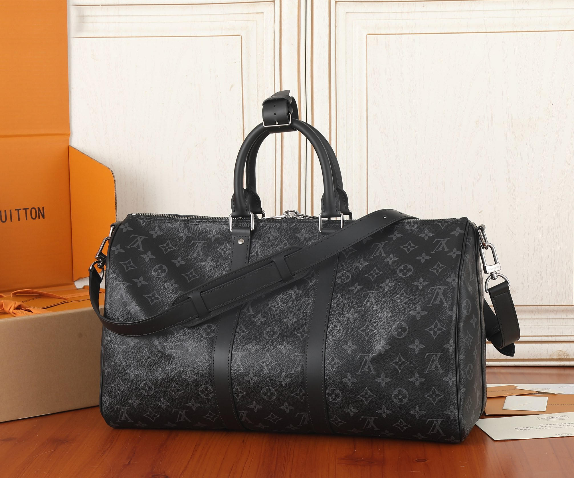 Louis Vuitton Keepall Bandoulière 45 M40569