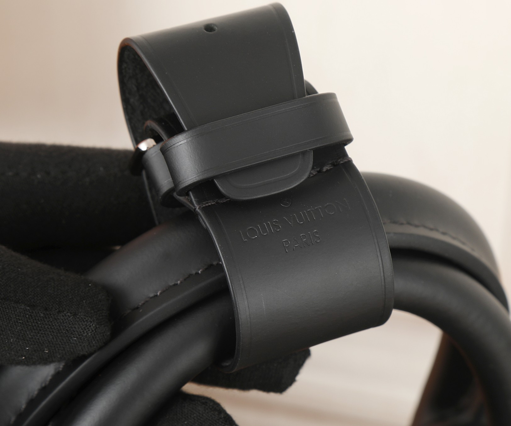 Louis Vuitton Keepall Bandoulière 45 M40569