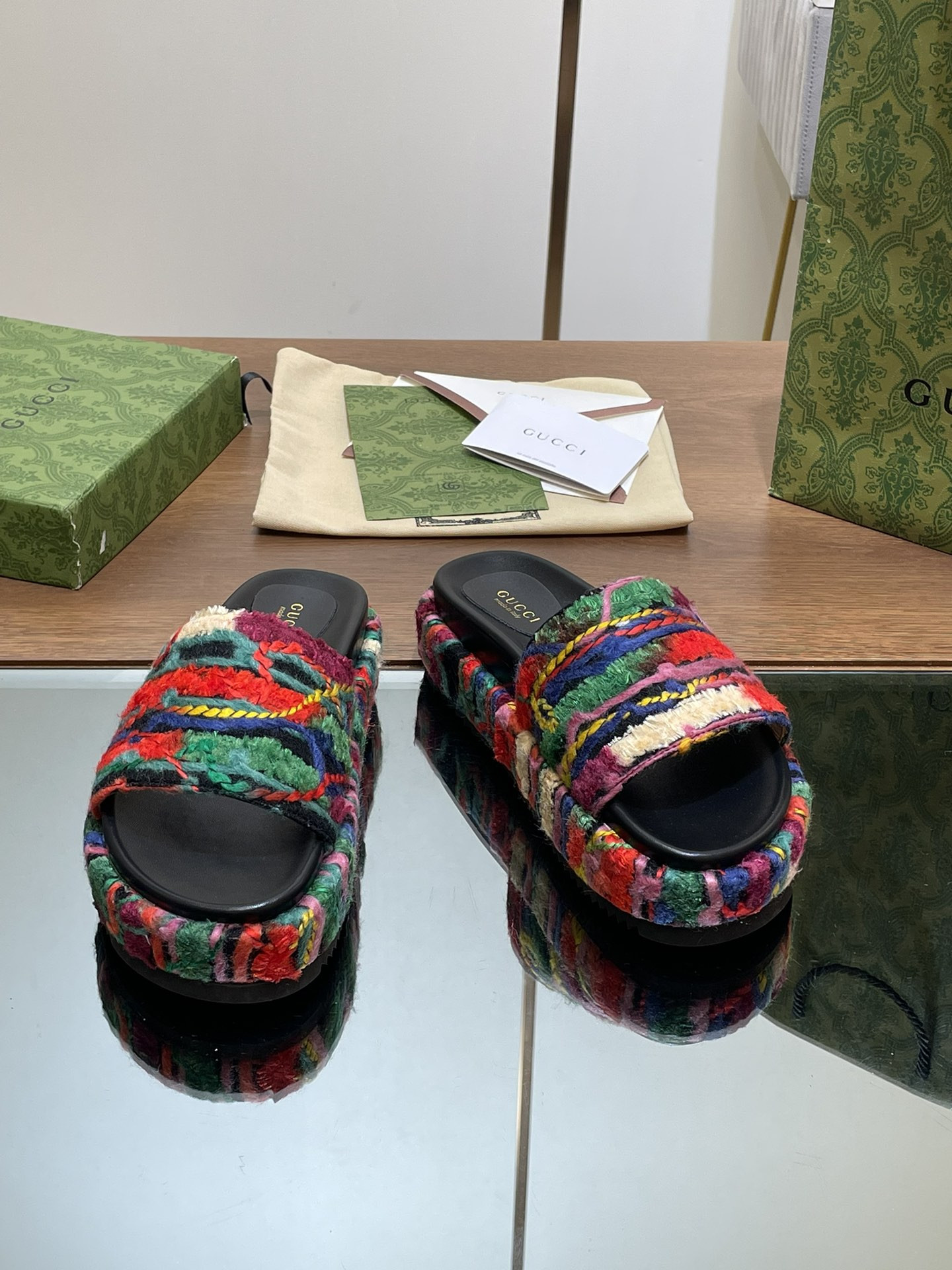 UA GUCCI PLATFORM SLIDE