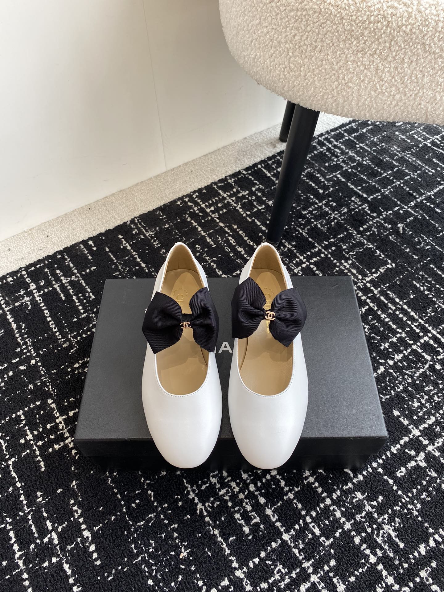 UA CHANEL MARY JANES FLAT