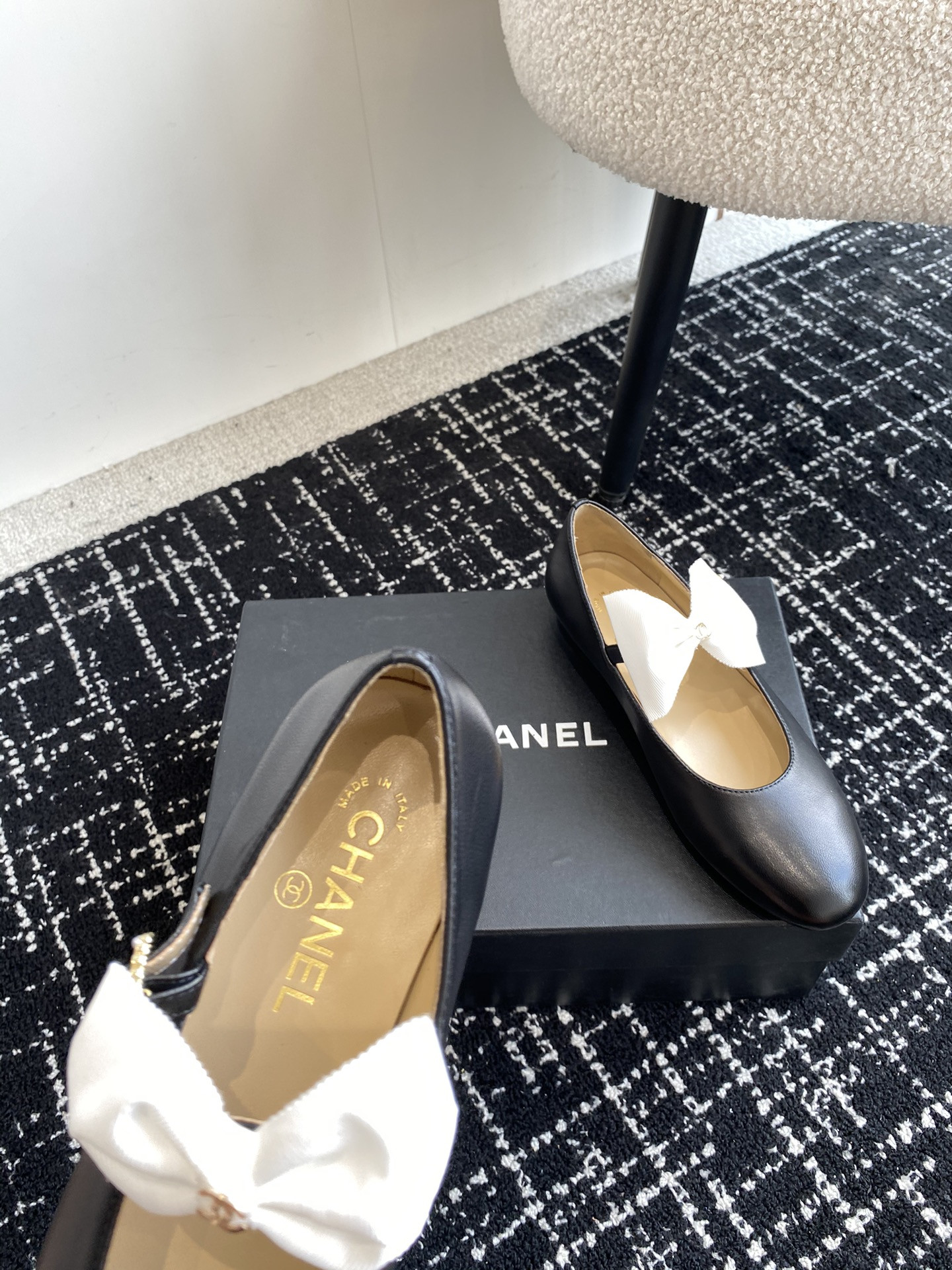 UA CHANEL MARY JANES FLAT