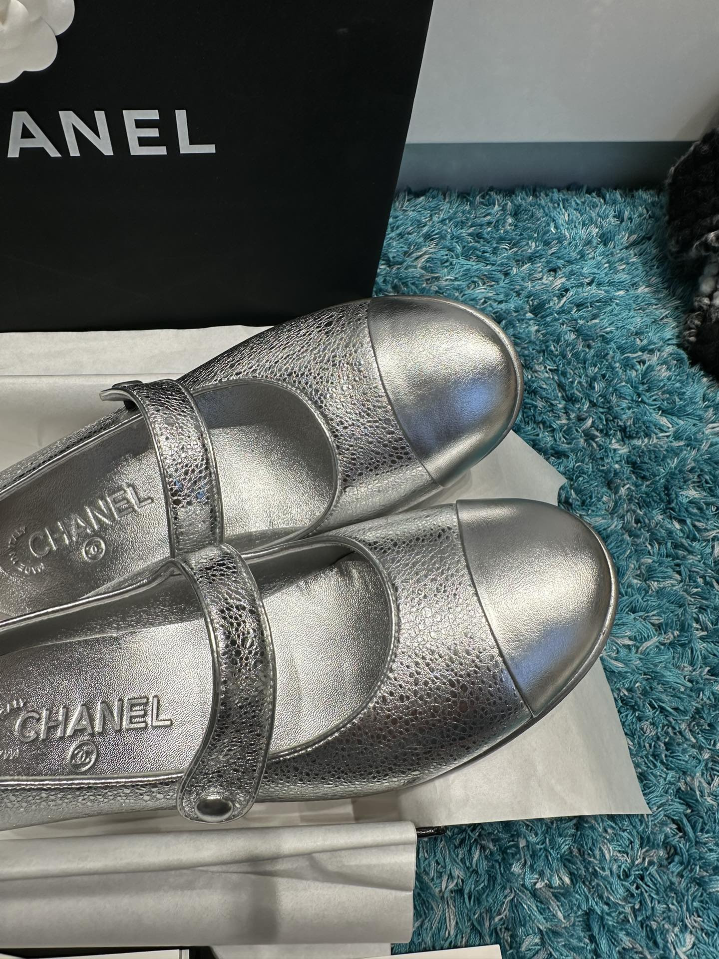 UA CHANEL MARY JANES Pump