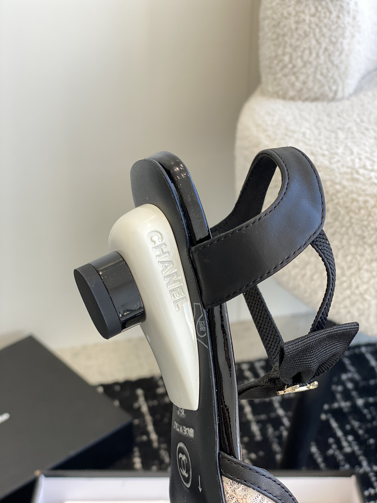 UA CHANEL SLINGBACKS