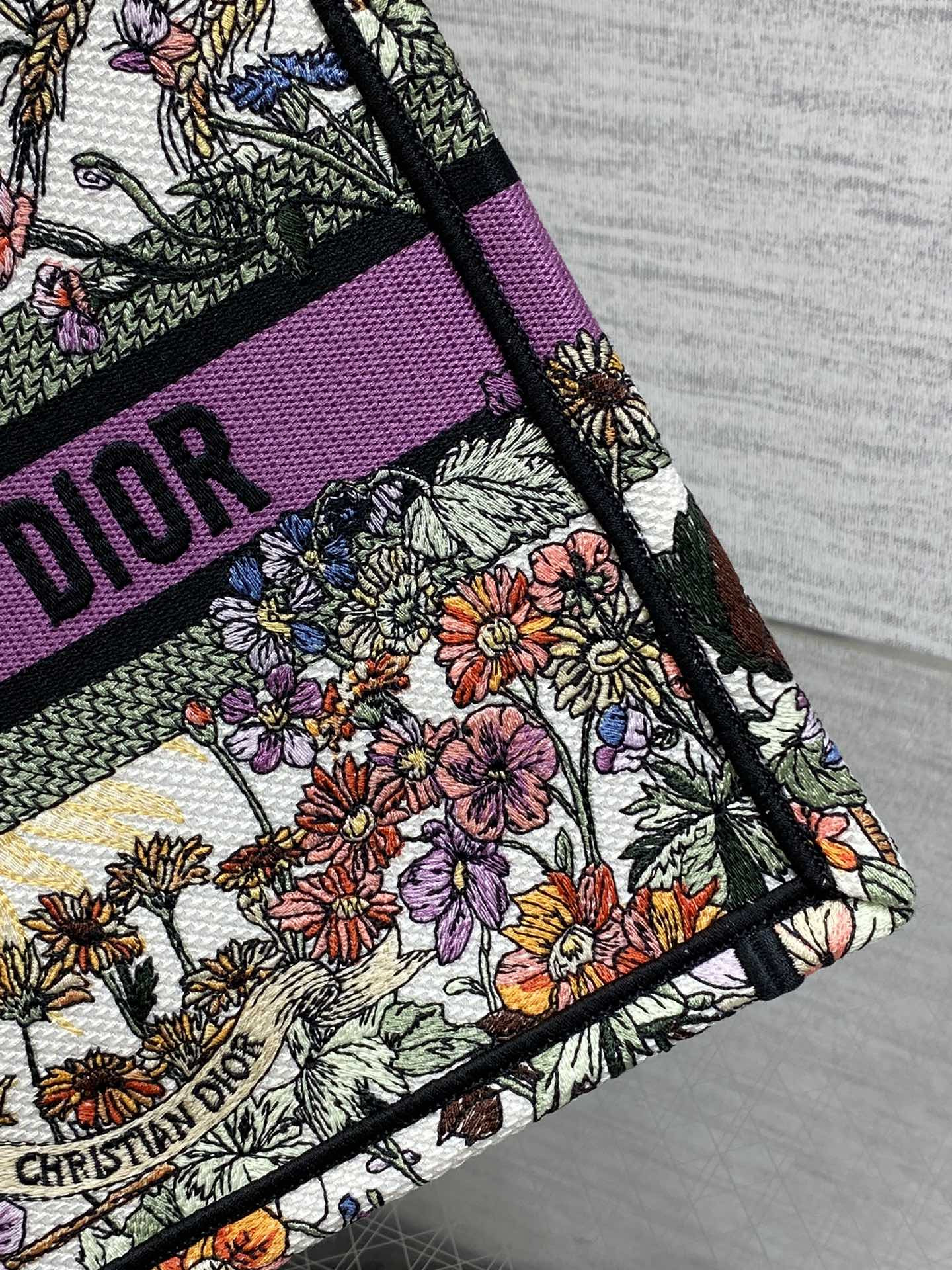 Small Dior Book Tote Ecru Multicolor Dior 4 Saisons Été Soleil Embroidery 26x8x22cm