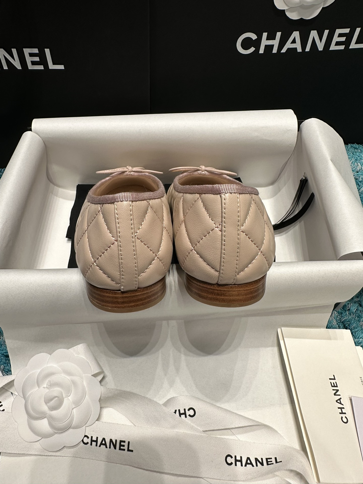 UA CHANEL BALLET FLATS