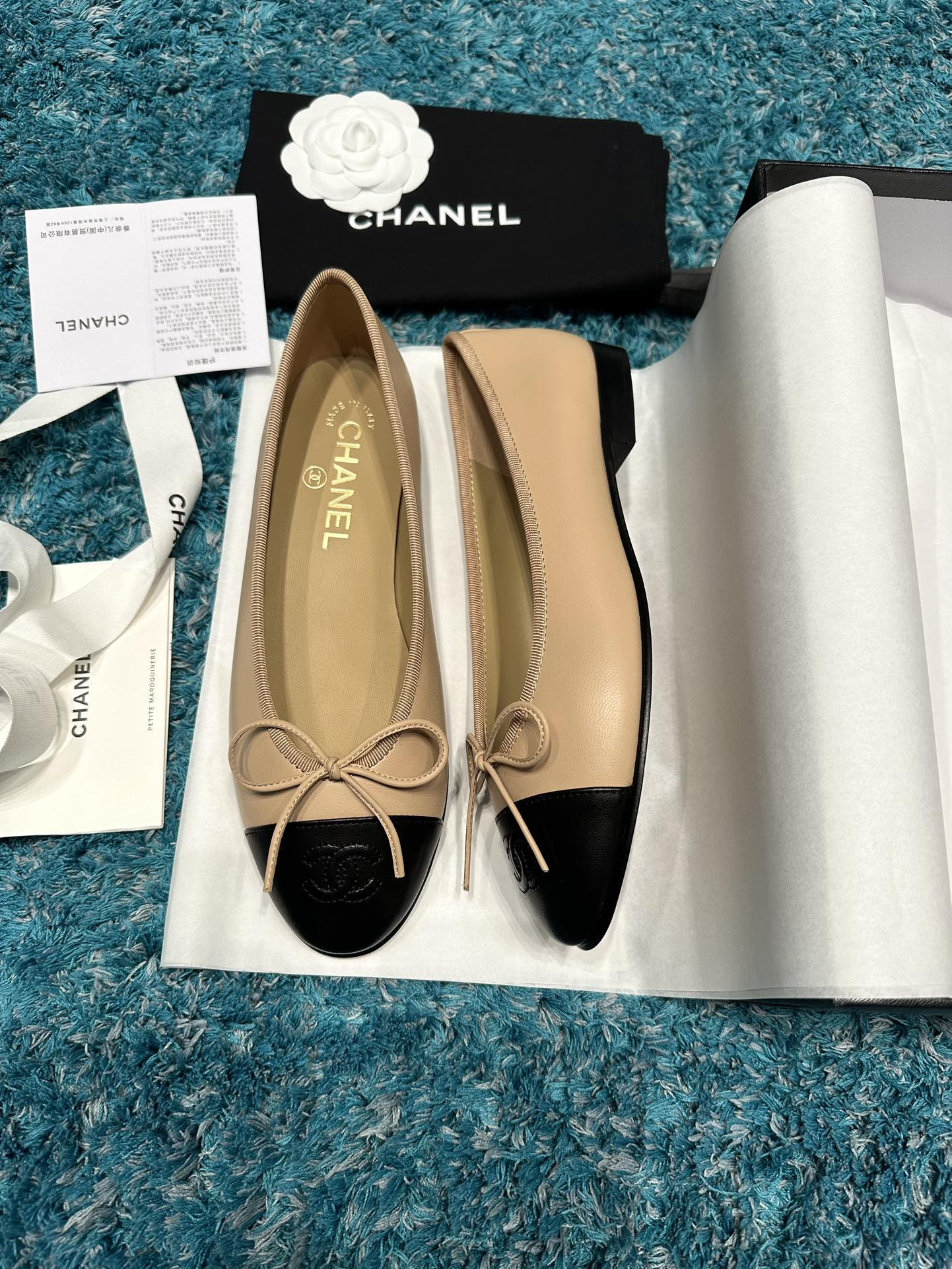 UA CHANEL BALLET FLATS