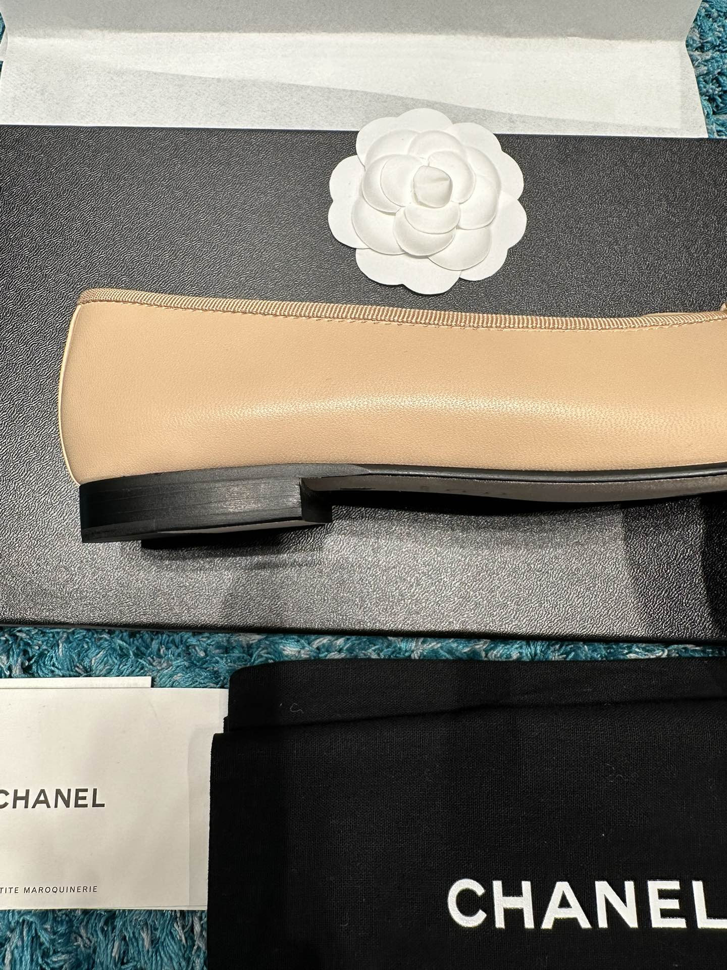 UA CHANEL BALLET FLATS