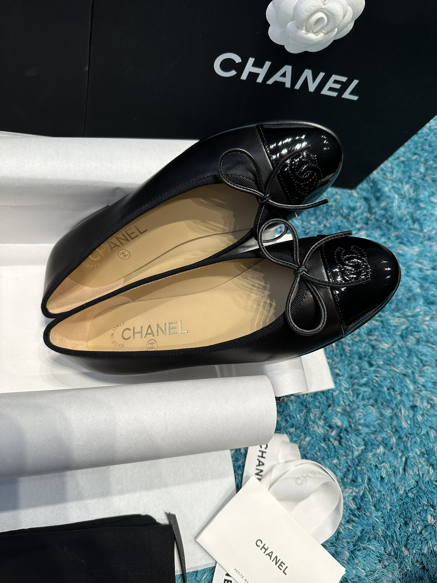 UA CHANEL BALLET FLATS