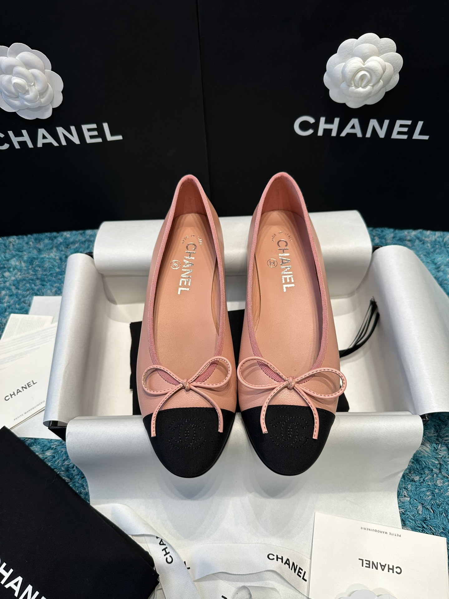UA CHANEL BALLET FLATS