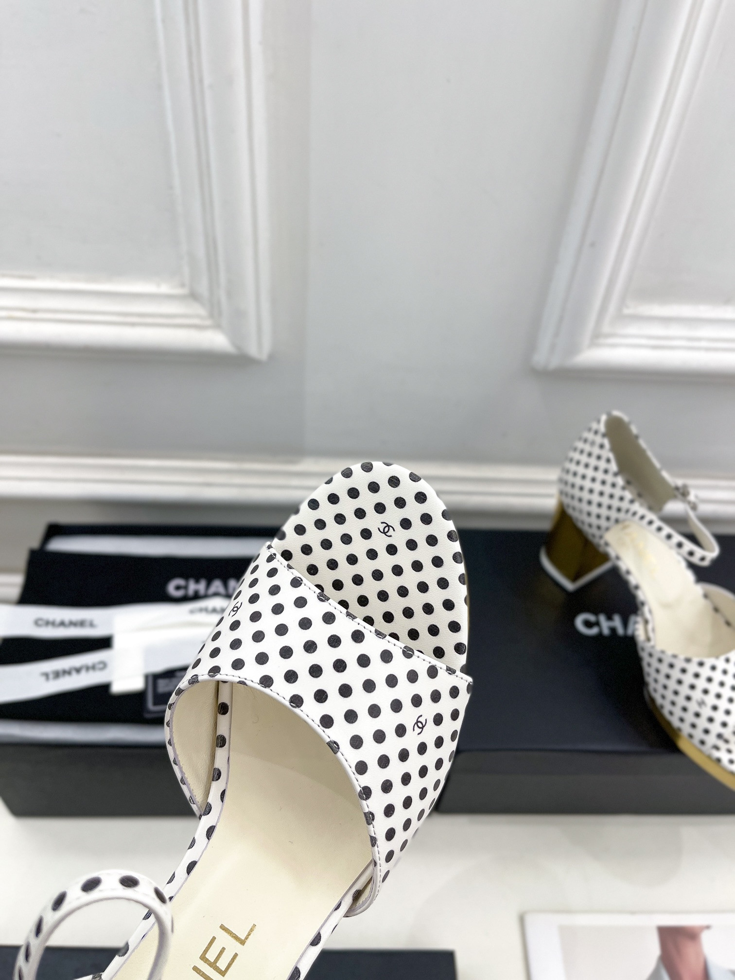 UA CHANEL HEELED SANDALS