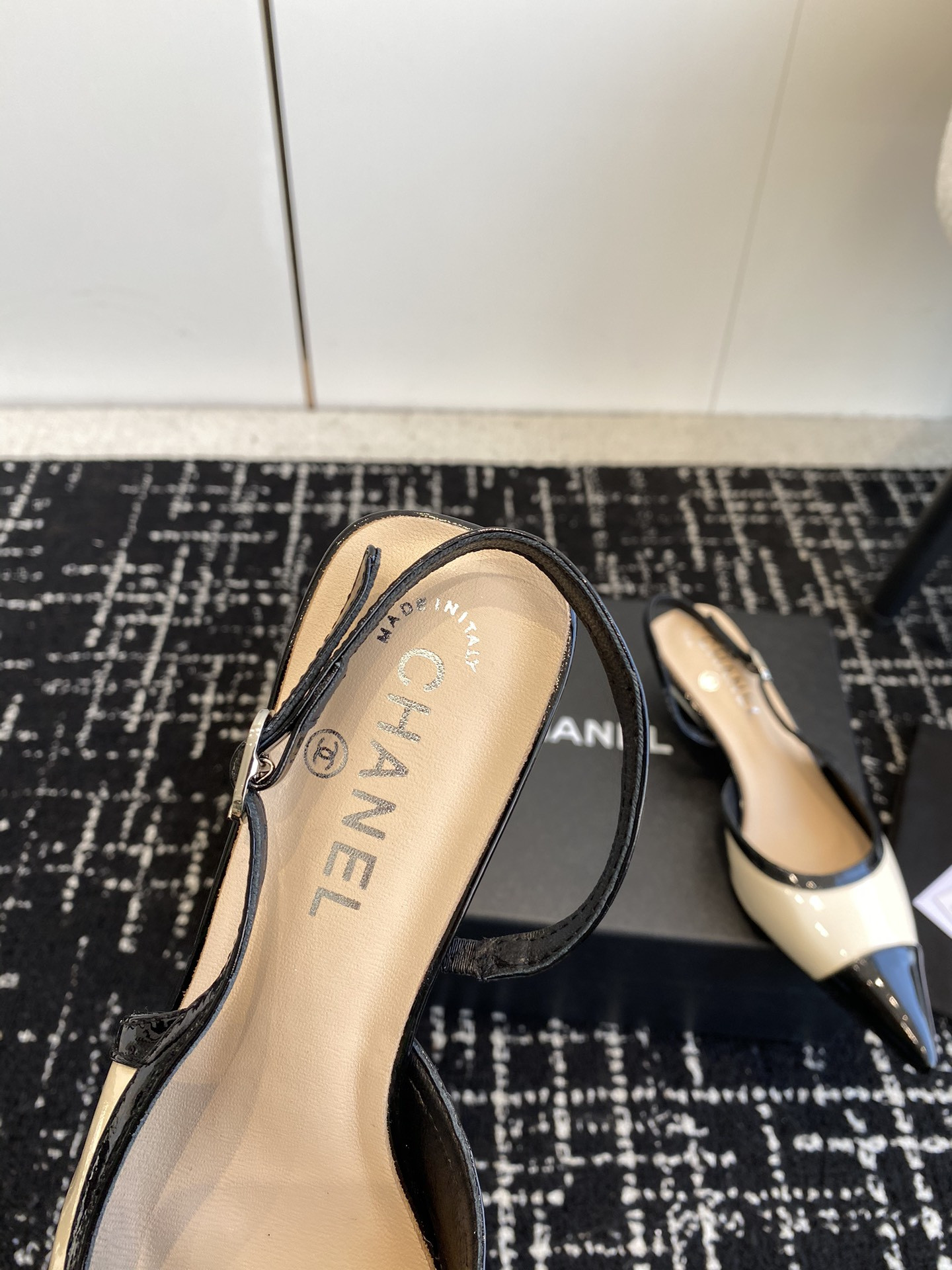 UA CHANEL SLINGBACKS