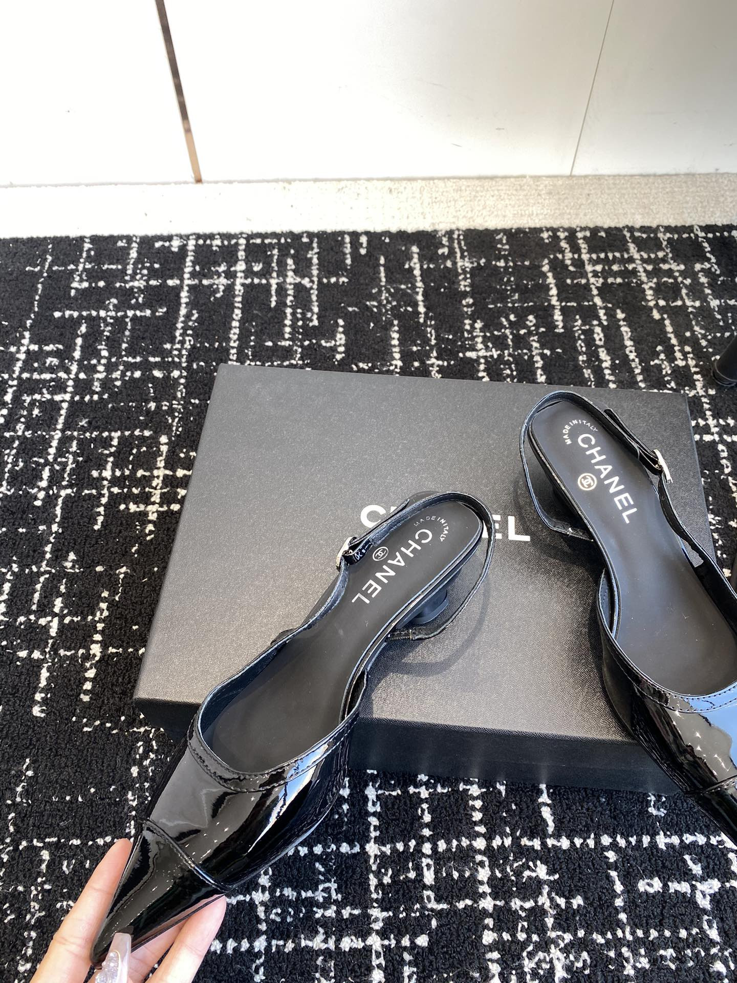 UA CHANEL SLINGBACKS