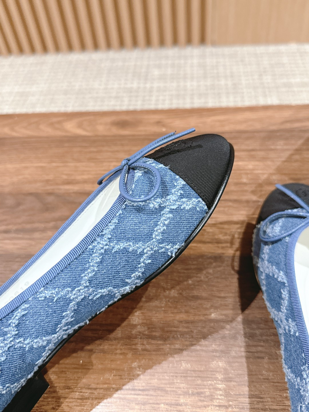 UA CHANEL BALLET FLATS