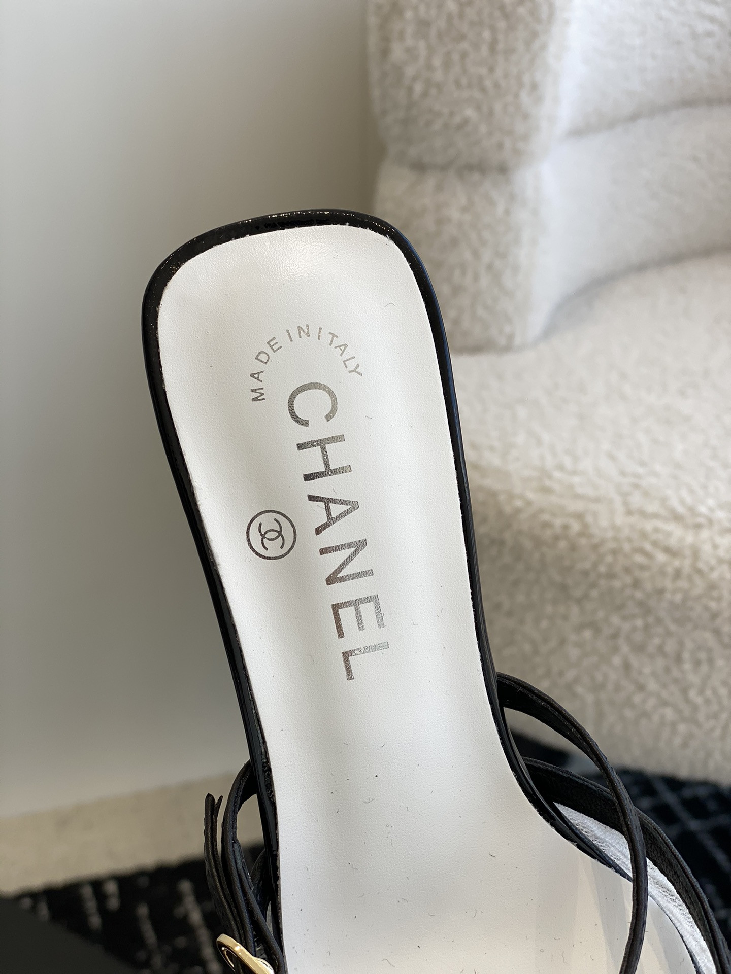 UA CHANEL MULES