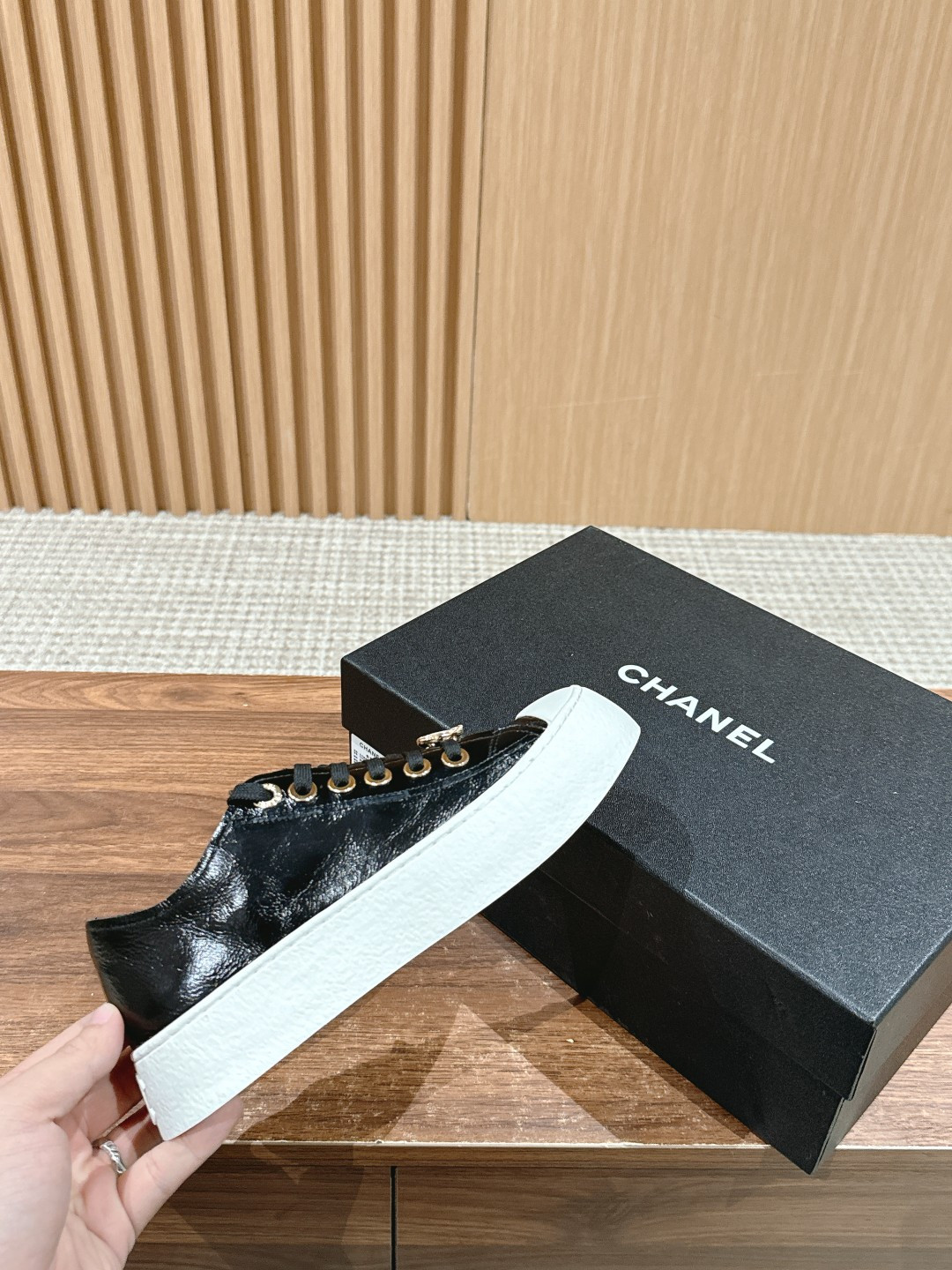 UA CHANEL SNEAKER