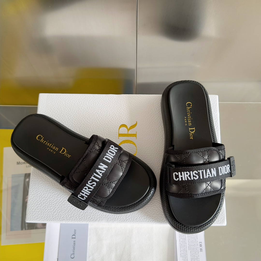 UA Dioriviera Dio(r)evolution Slide Black