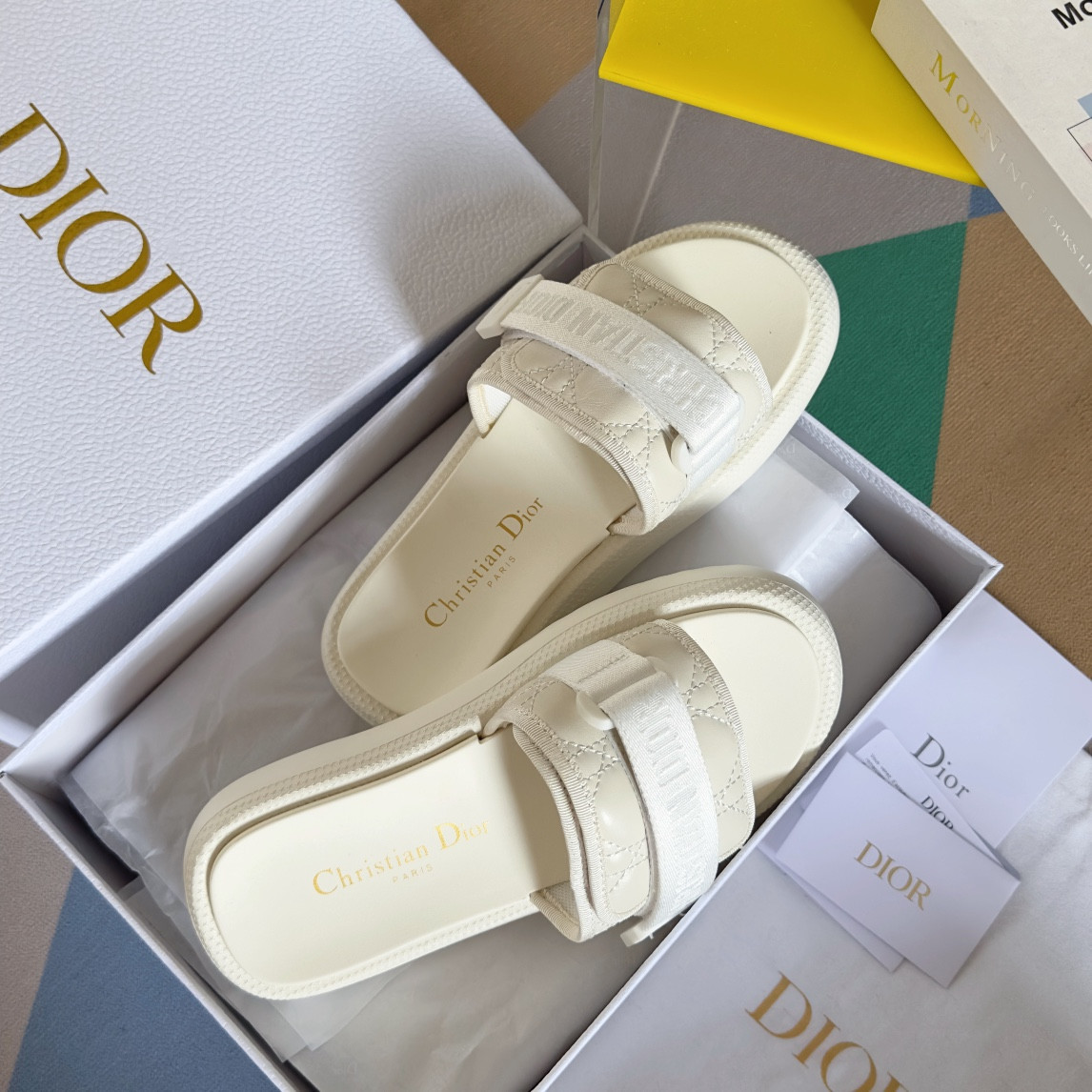 UA Dioriviera Dio(r)evolution Slide White