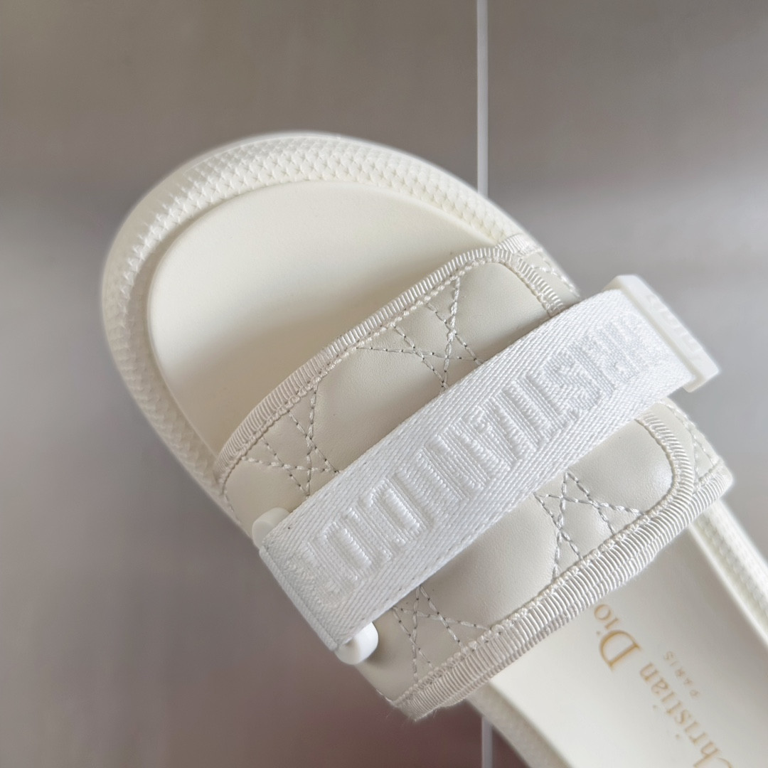 UA Dioriviera Dio(r)evolution Slide White