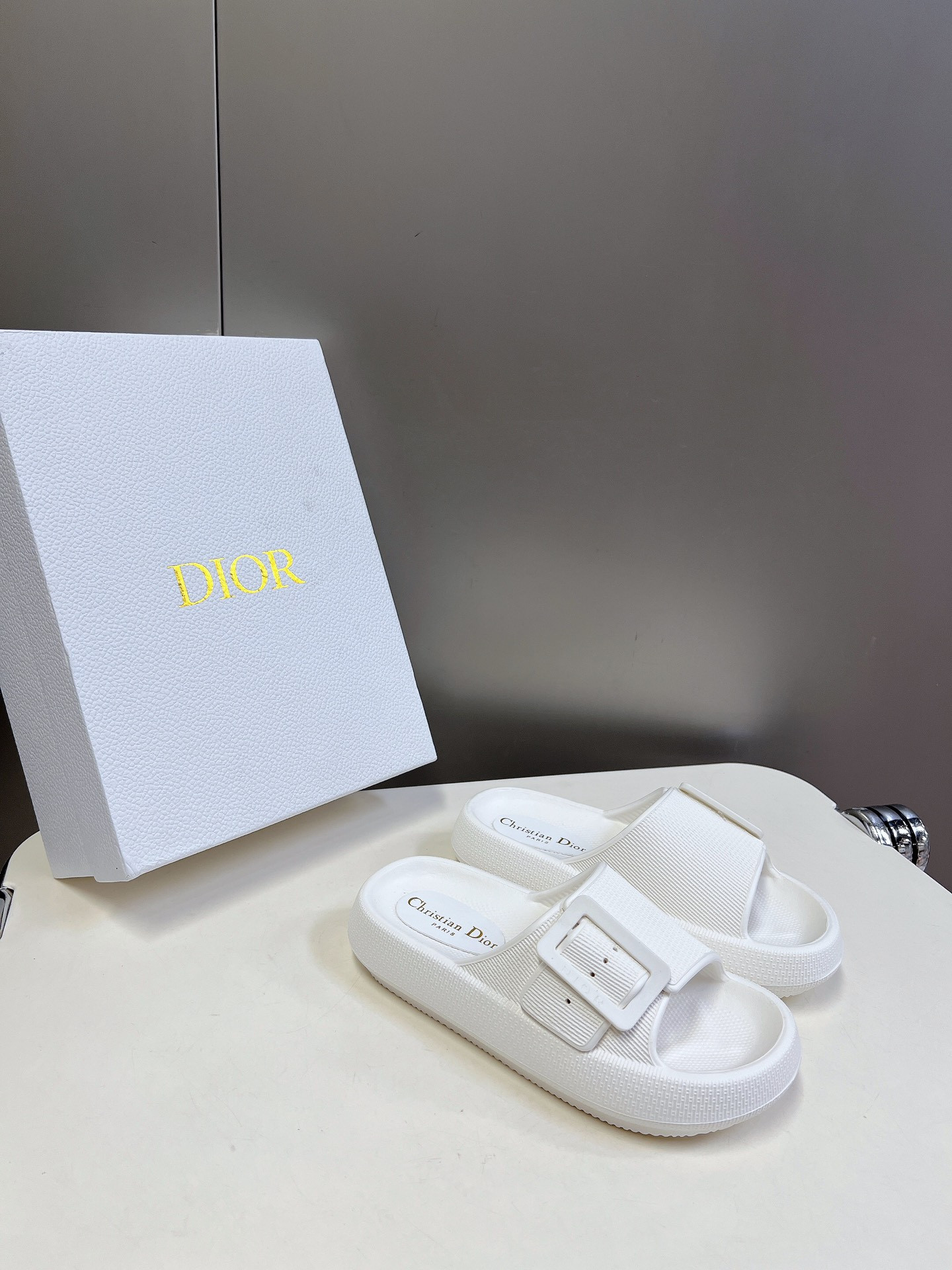 UA Dior Slide
