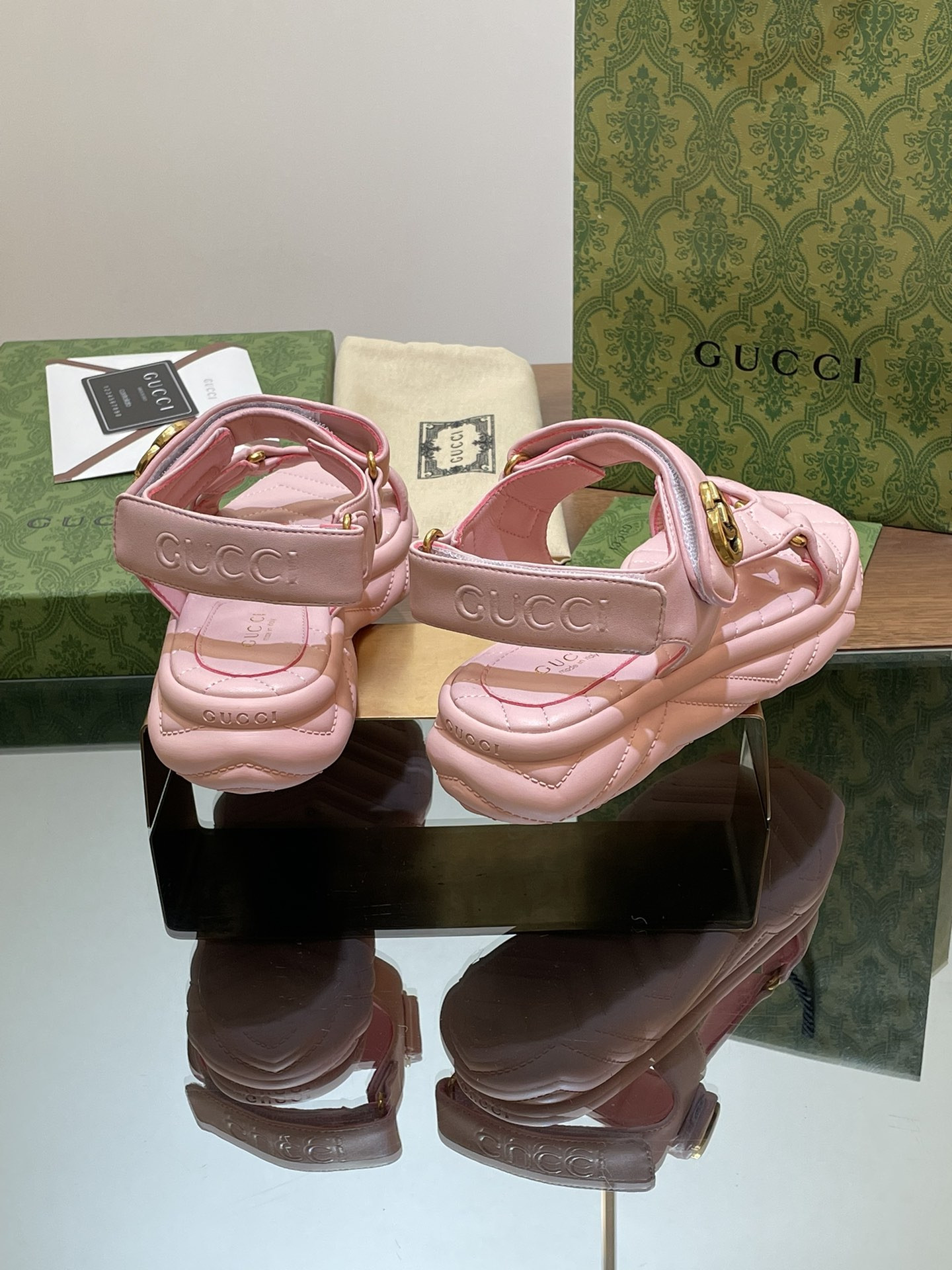 UA GUCCI WOMEN