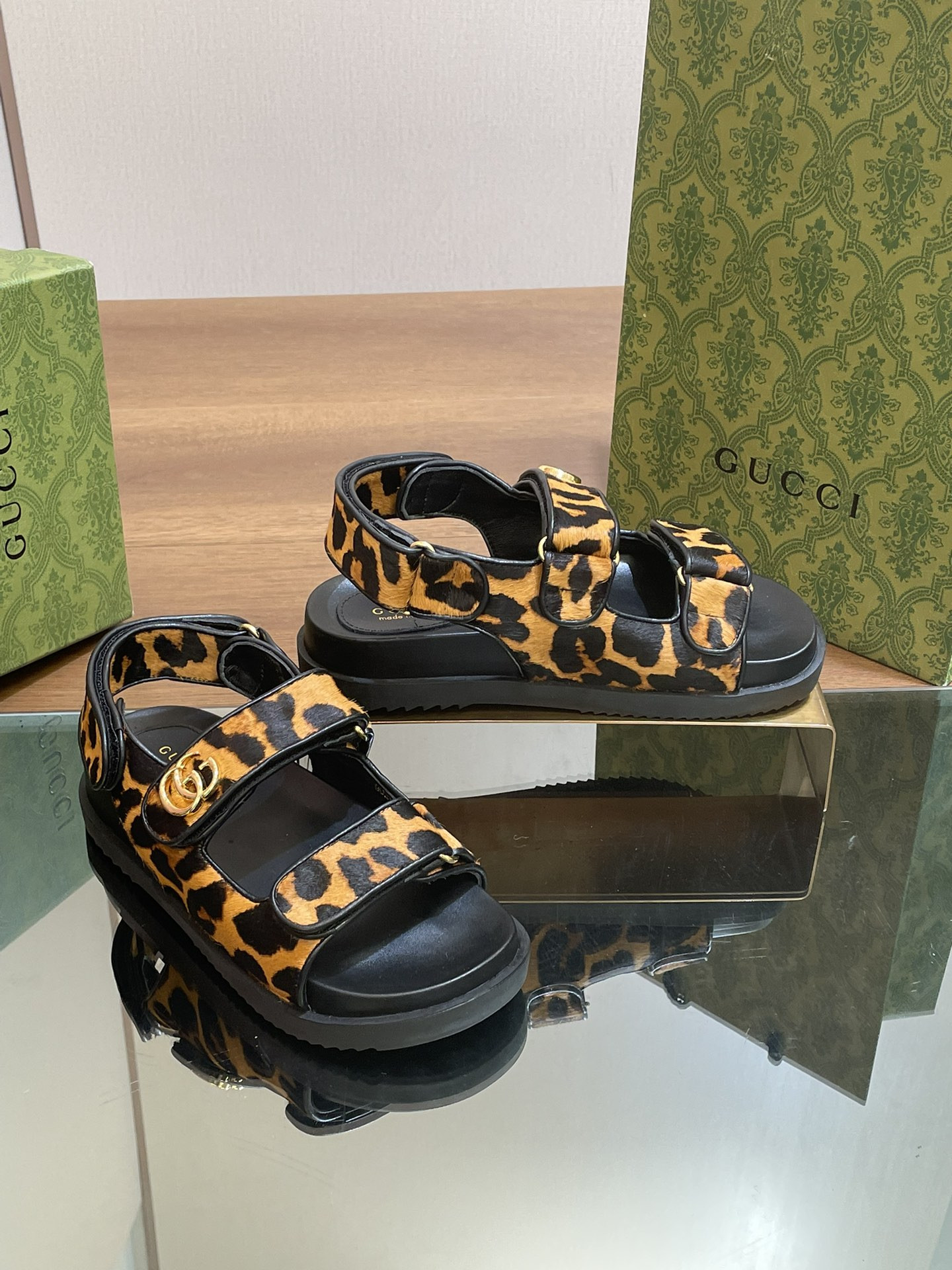 UA GUCCI WOMEN