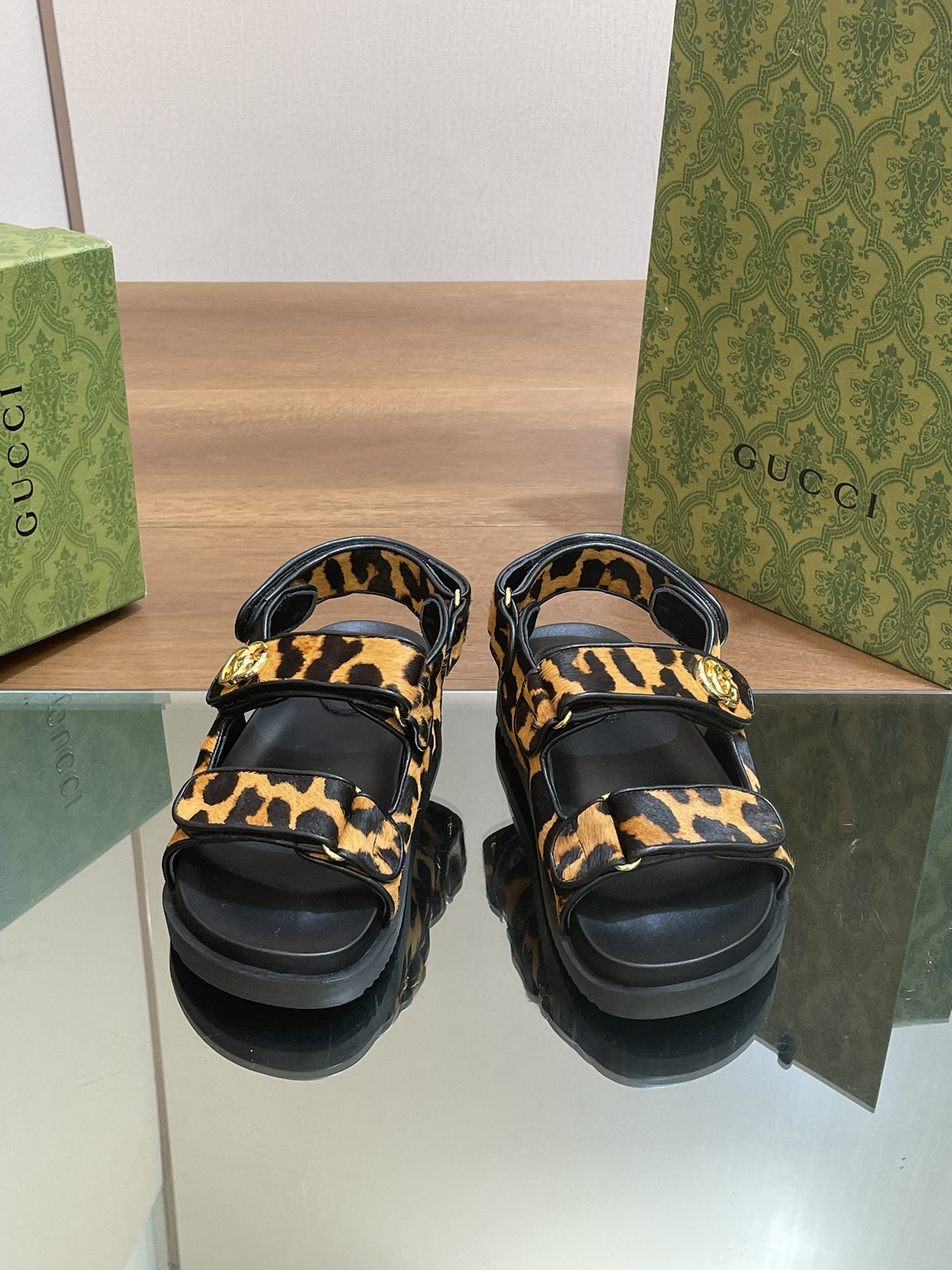 UA GUCCI WOMEN